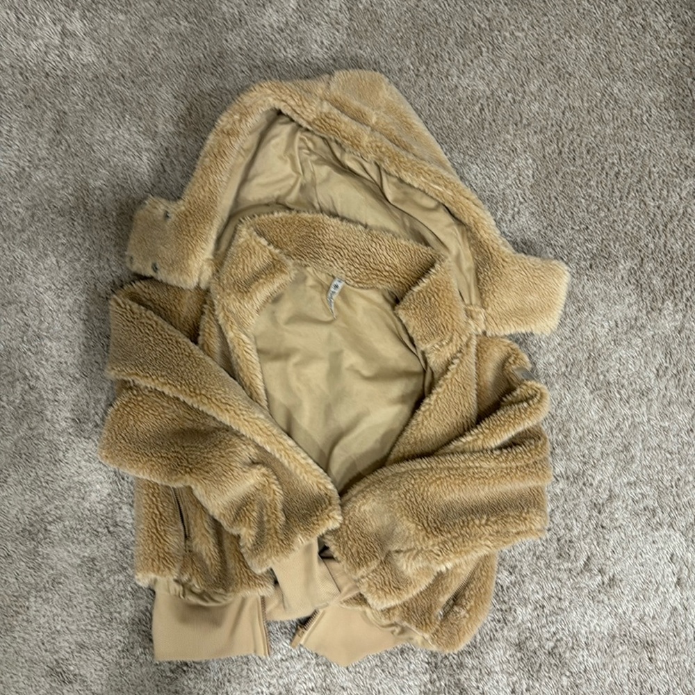 ALO Foxy Sherpa Jacket